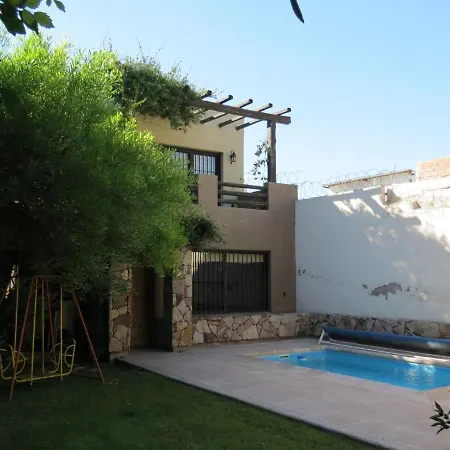 Quinta Montaña - Casa entera grupo o familia 8-10 personas - céntrica, piscina - Todas las comodidades! Mendoza Exterior foto